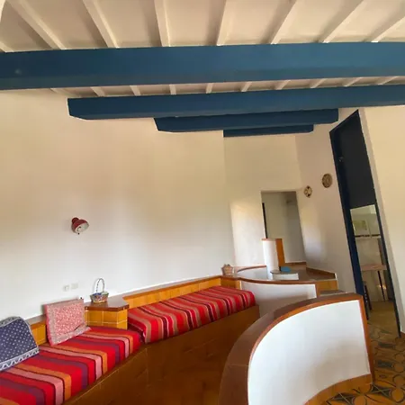 Casa Da Iulia Usselmann Дом отдыха Коста-Парадисо